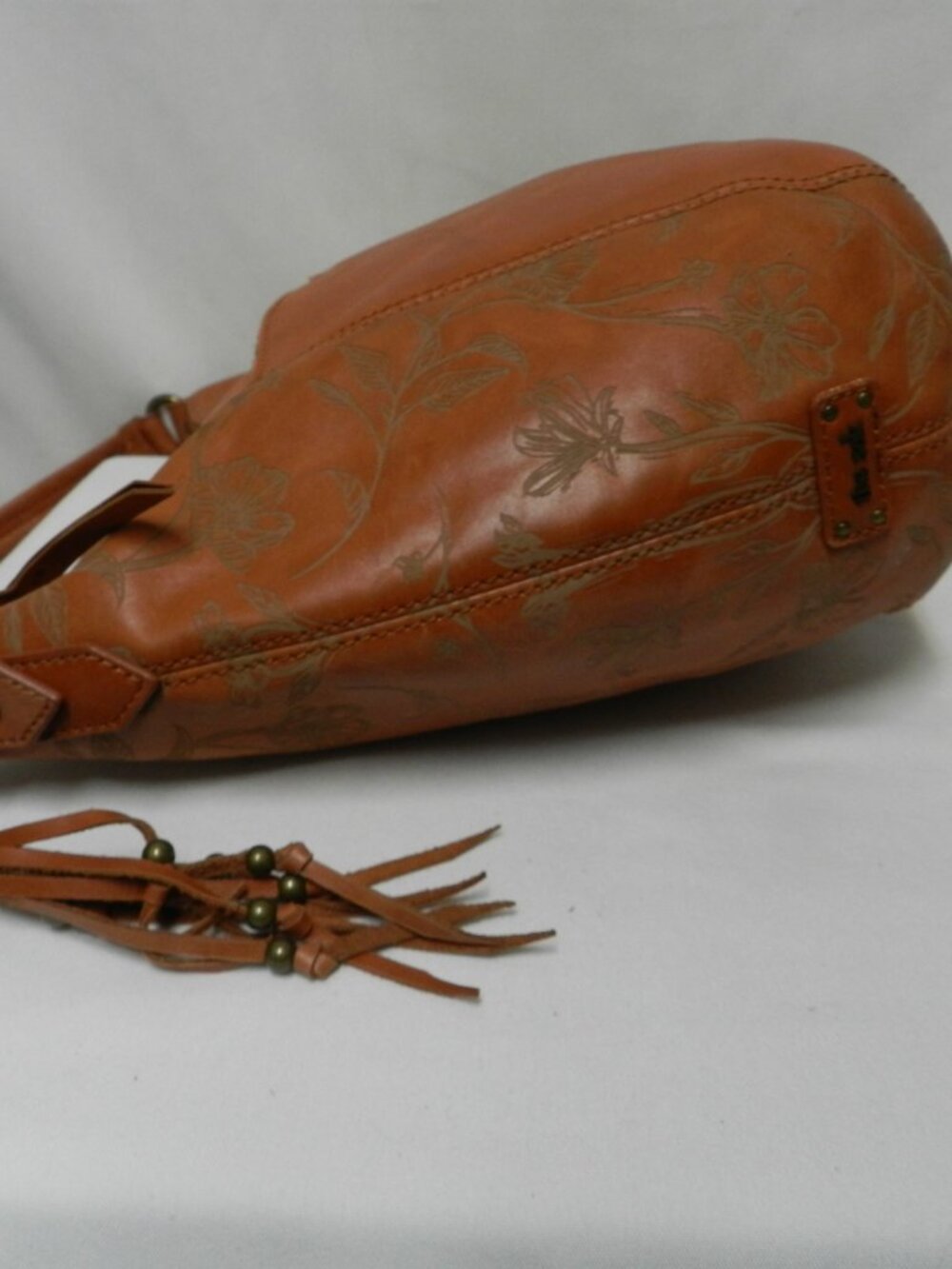 The Sak Sequoia Leather tooled hobo shoulder bag purse zip top outside pockets - Picture 10 of 16